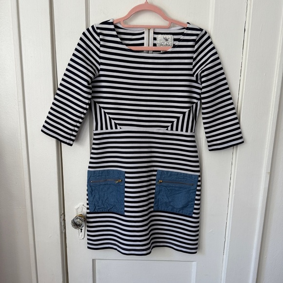 Tabitha Dresses & Skirts - Tabitha from Anthropologie Striped Dress with Chambray Pockets Size 4